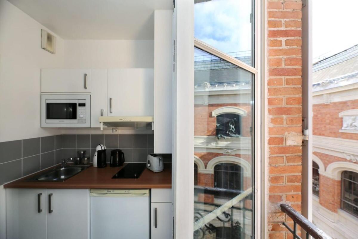 405 - Sejour Romantique Dans Un De 5 Apartment