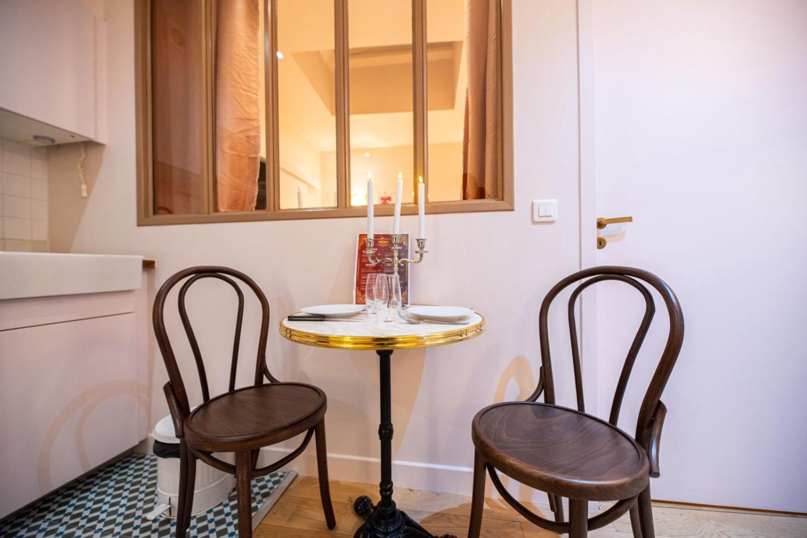 Vivez Le D'emily In Apartment
