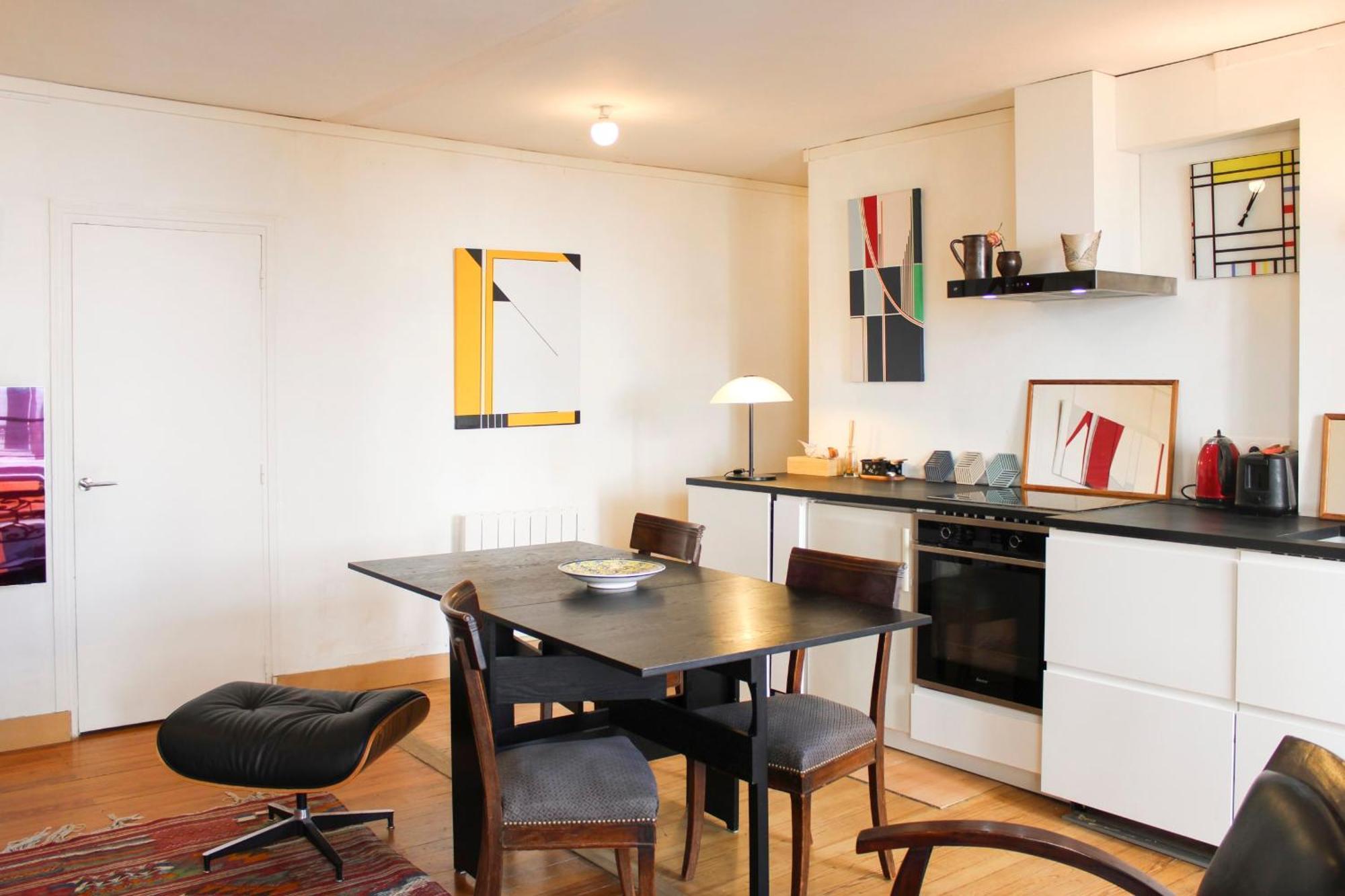Apartment T2 Of 48 M2 Near The Catacombs Of *