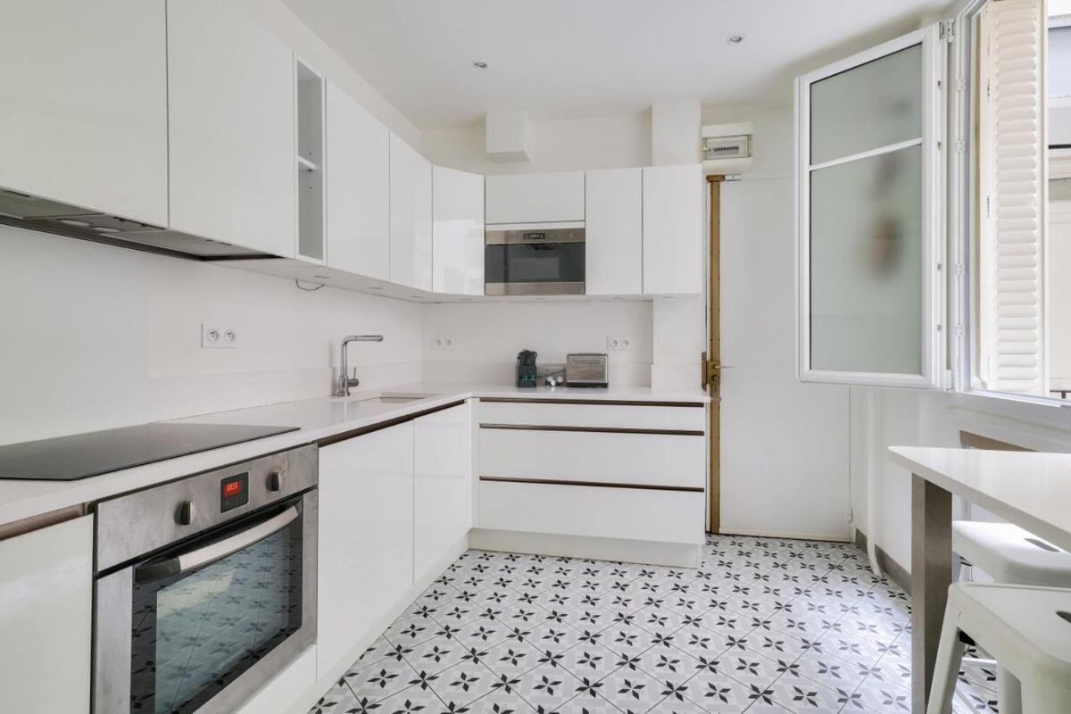 Stunning Flat Near Roland Garros Stadium *