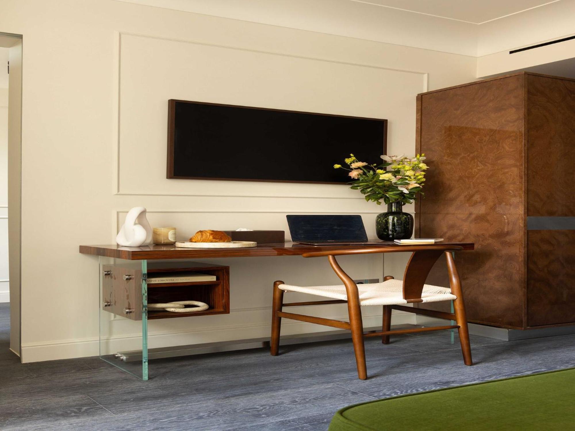 Apartment Palais Bourbon - 44 - 4p - Invalides Paris