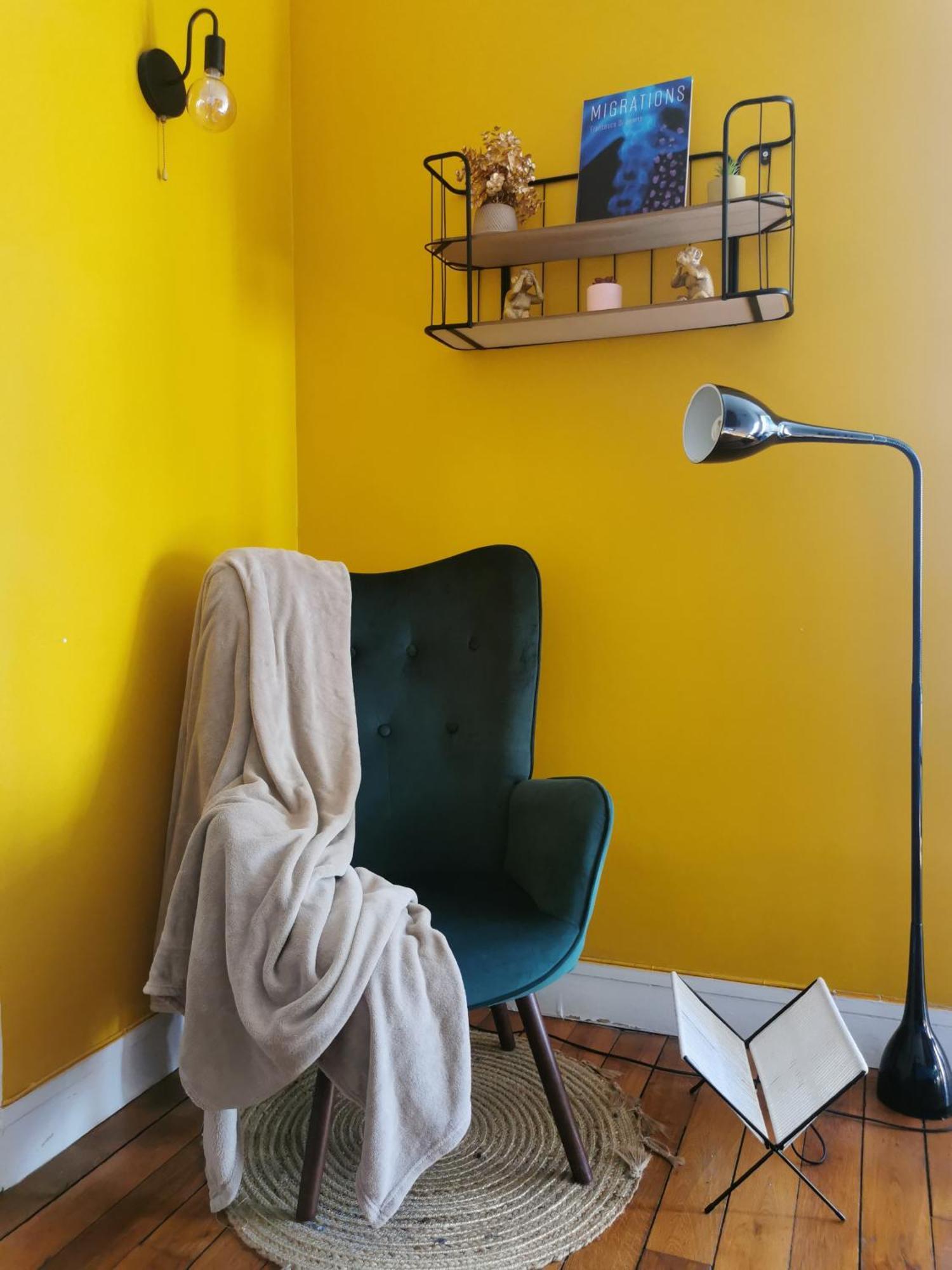 Bright Loft In Montmartre Paris