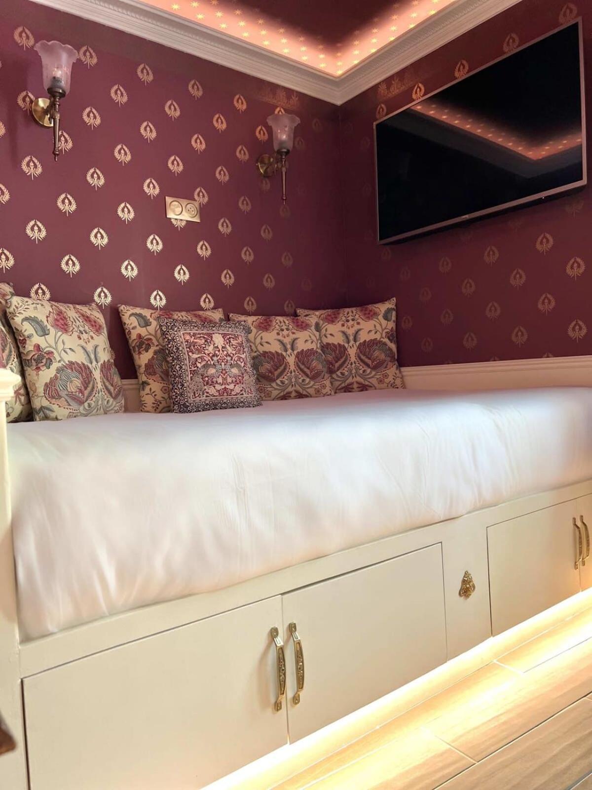 Apartment Prestige A Deux Pas De Montparnasse 6p Paris