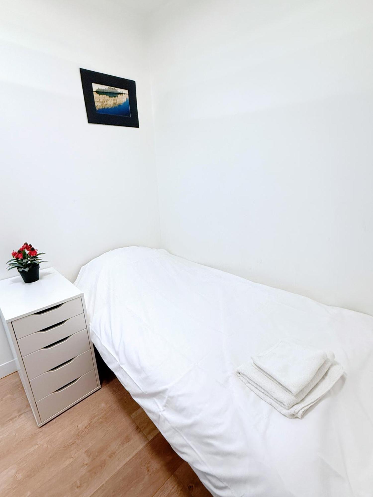 5 People Centre 3em In Meslay Marais * Paris