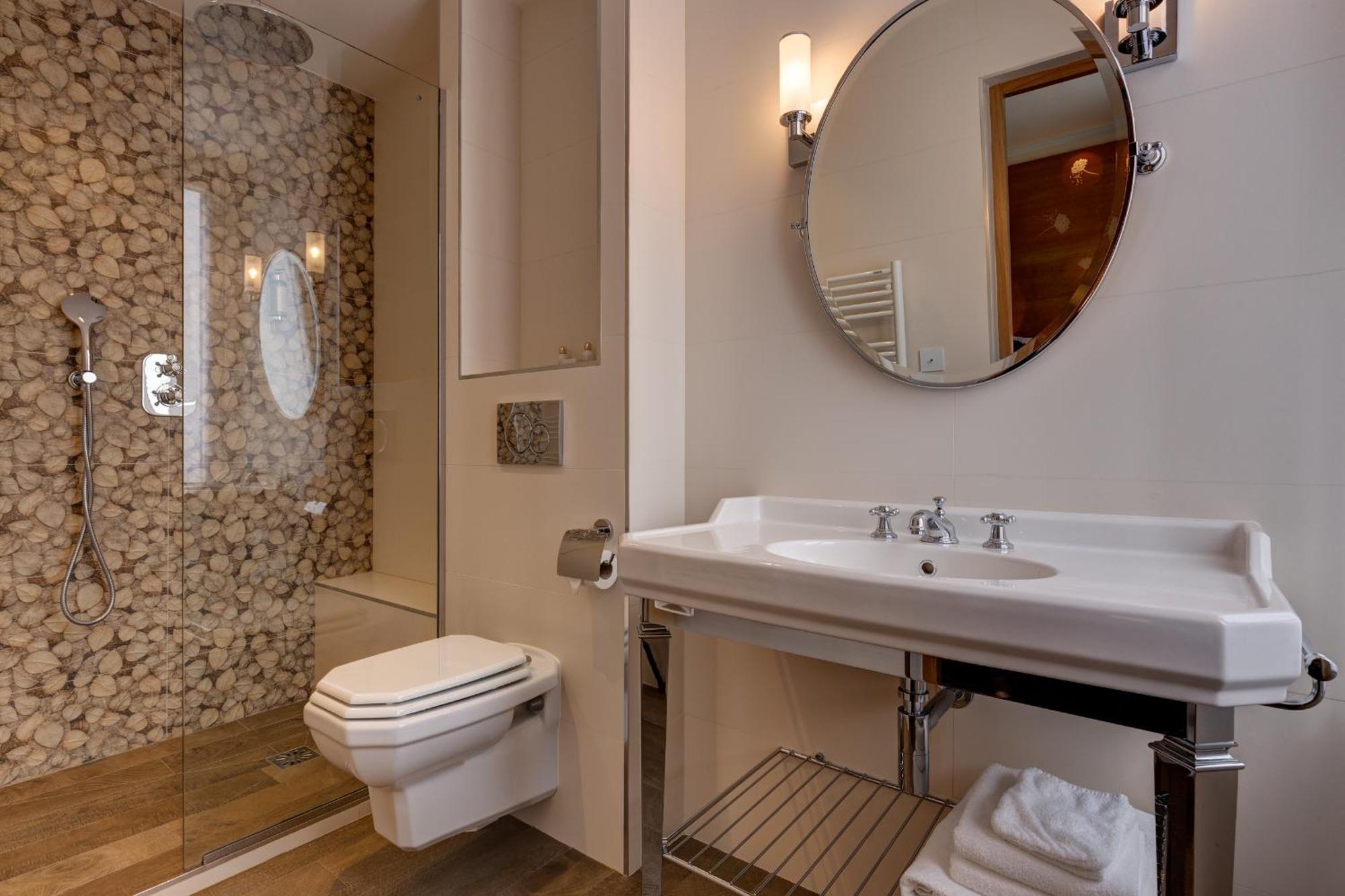 Muguet Hotel