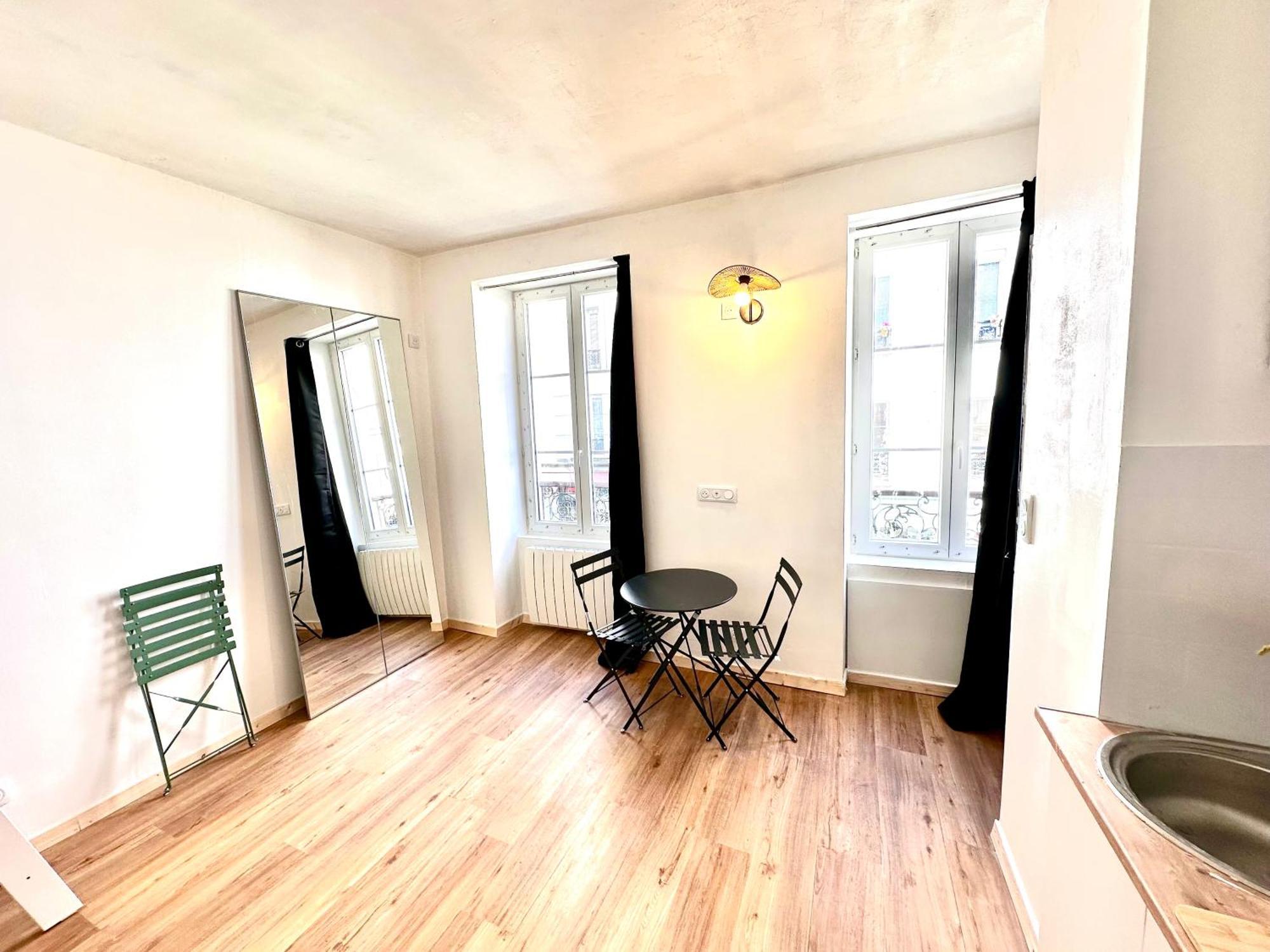 Sunny In The Heart Of 11eme Apartamento Paris