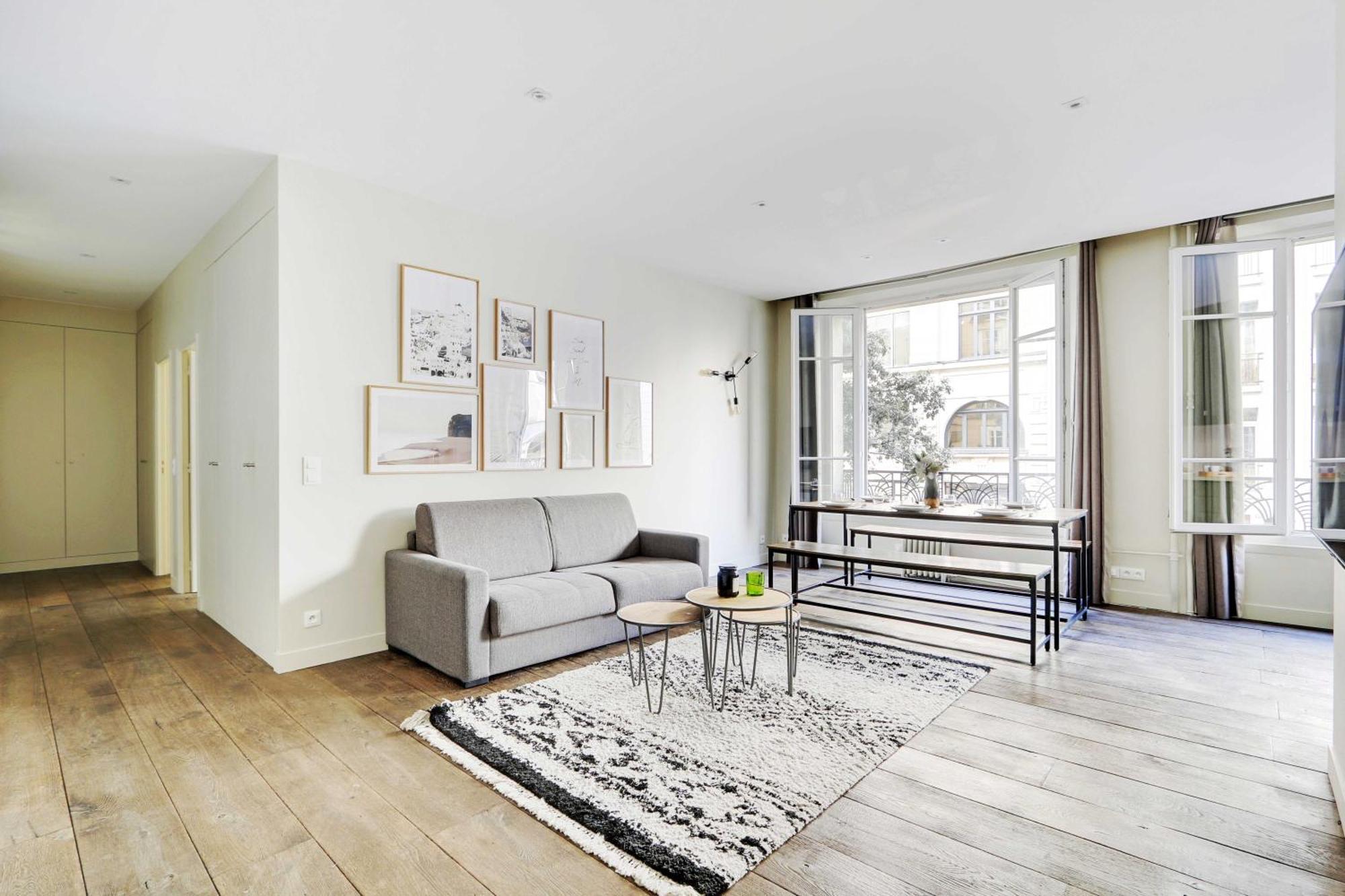 Beaubourg Apartment Paris