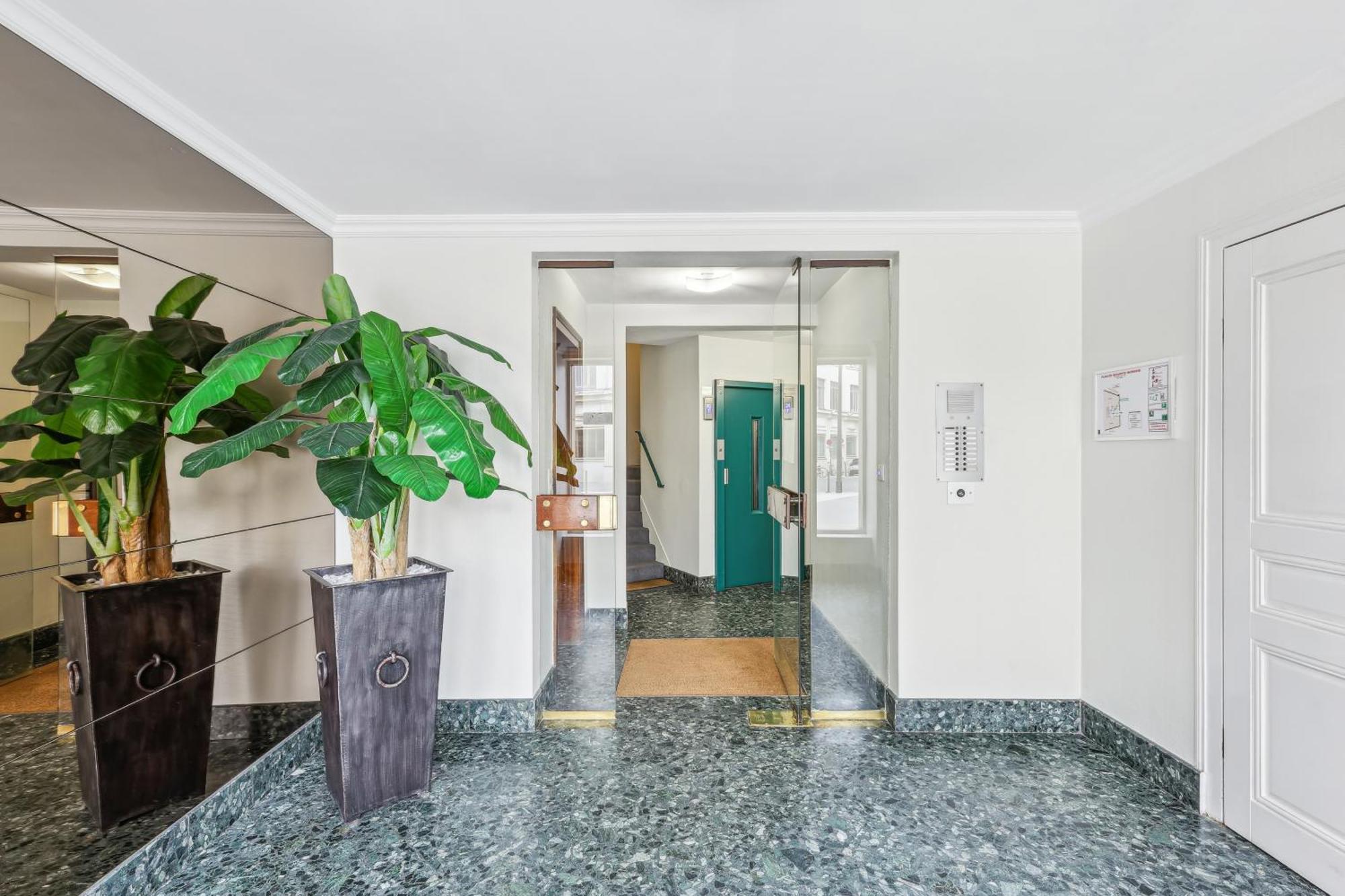 Near Des Invalides By Weekome Apartment Paris