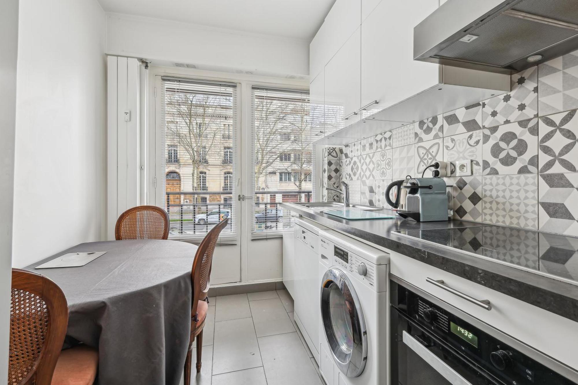 Near Des Invalides By Weekome Apartment