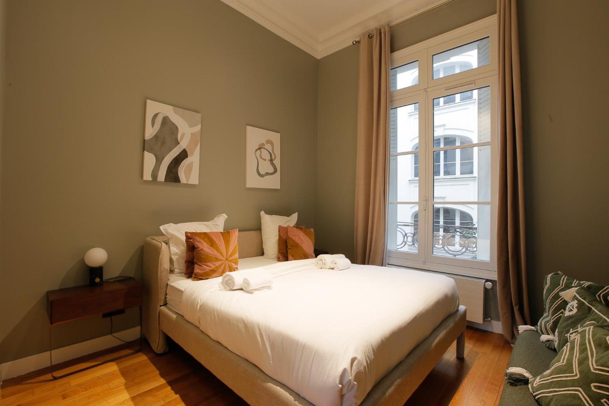 Apartment Grand 1br - Luxe Arc De Triomphe Paris