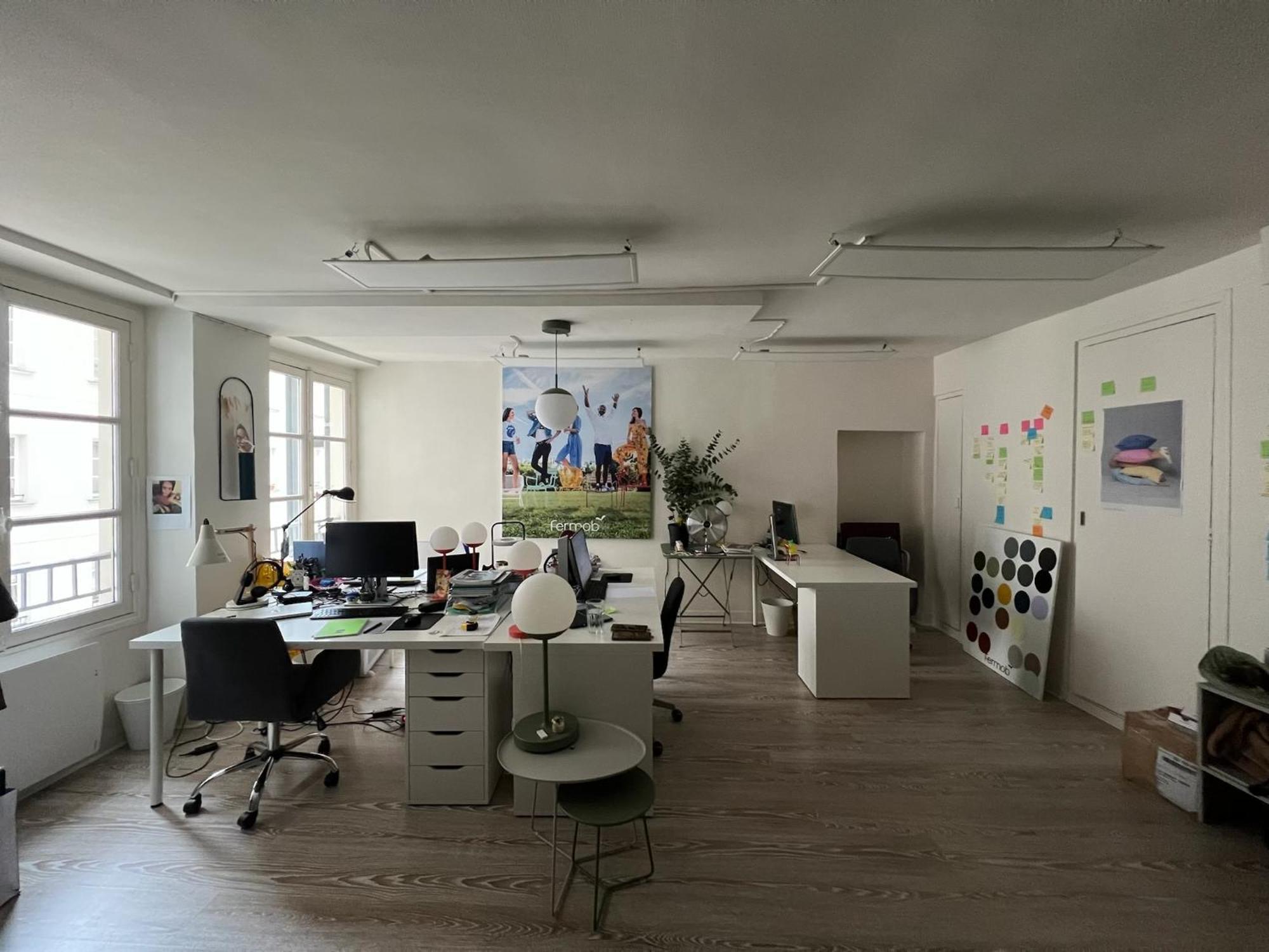 - Le Louvre Working & Living Apartment Paris
