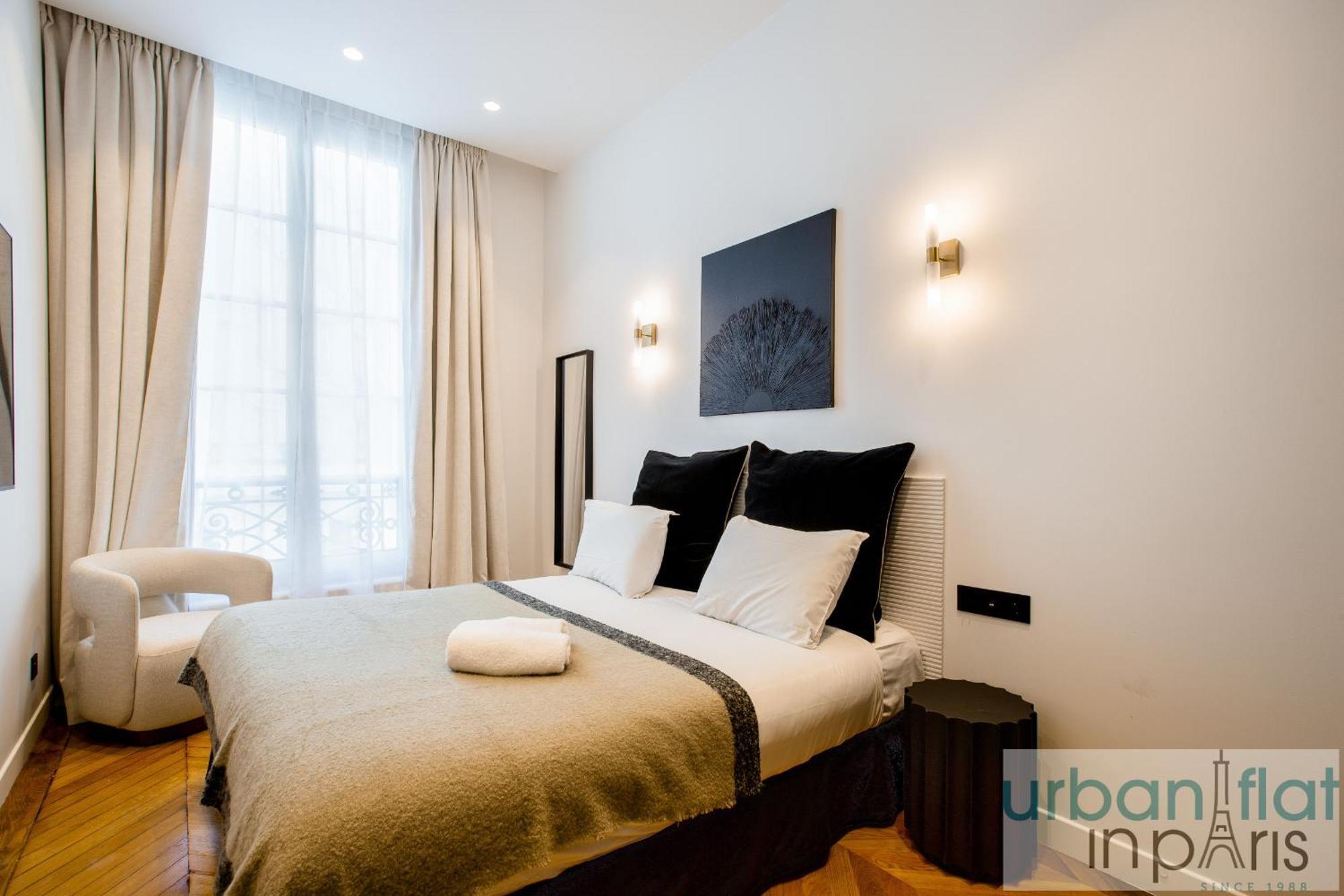 Apartment Urban Flat 197 - Saint Honore Champs Elysees Paris