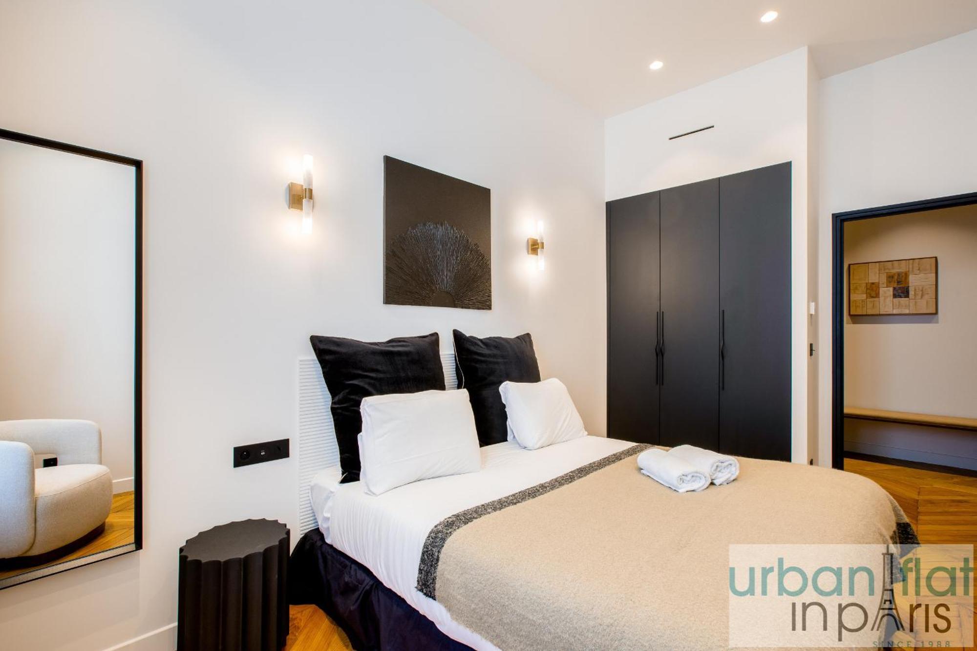 Urban Flat 197 - Saint Honore Champs Elysees * Paris
