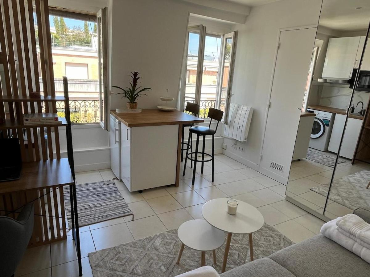 Apartment Superb With Eiffel Tower View