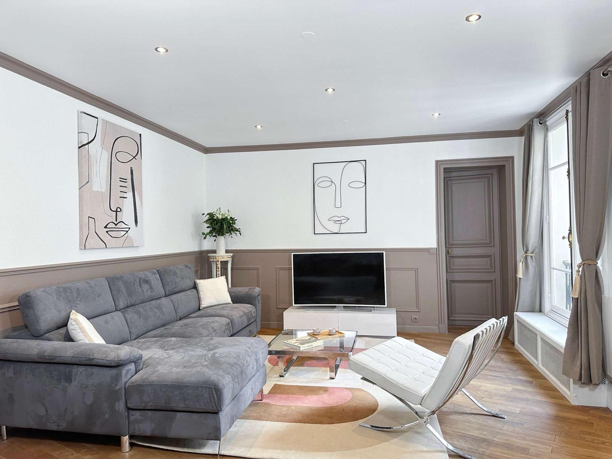 Apartment Premium In Champs-elysees