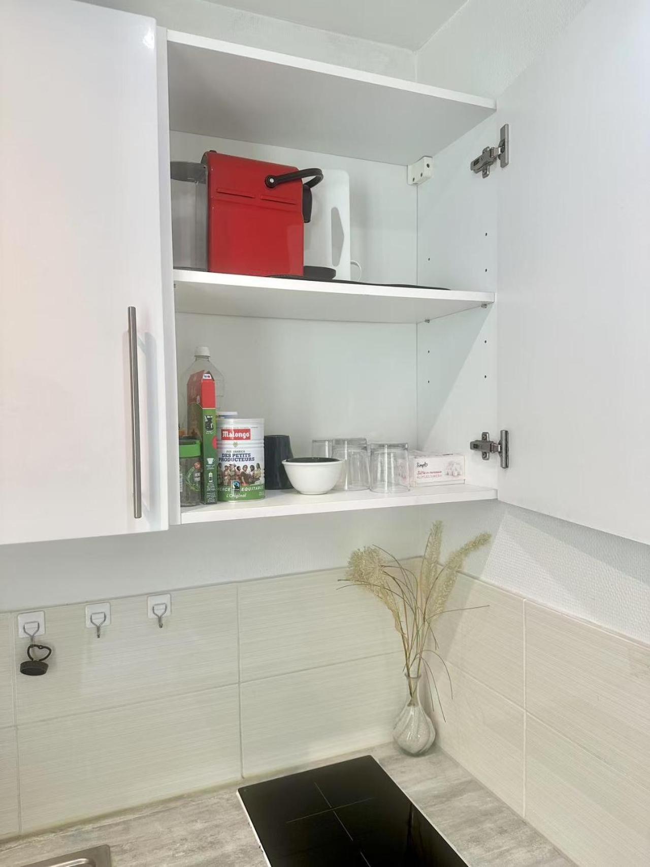 Stylish Steps From Montmartre In Clauzel *