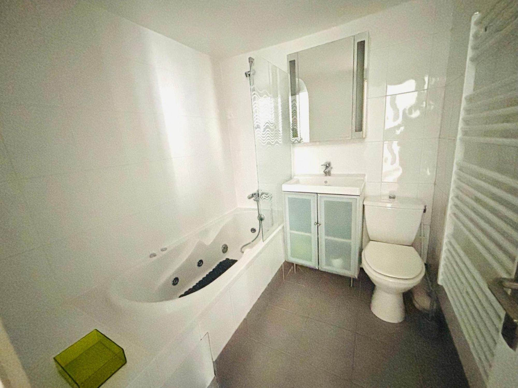 Spacious Loft In The Marais Apartment Paris