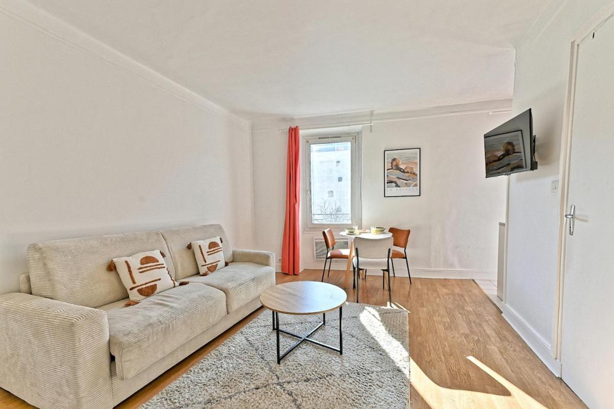 Cosy Et Lumineux Proche De Nation Voltaire Apartment