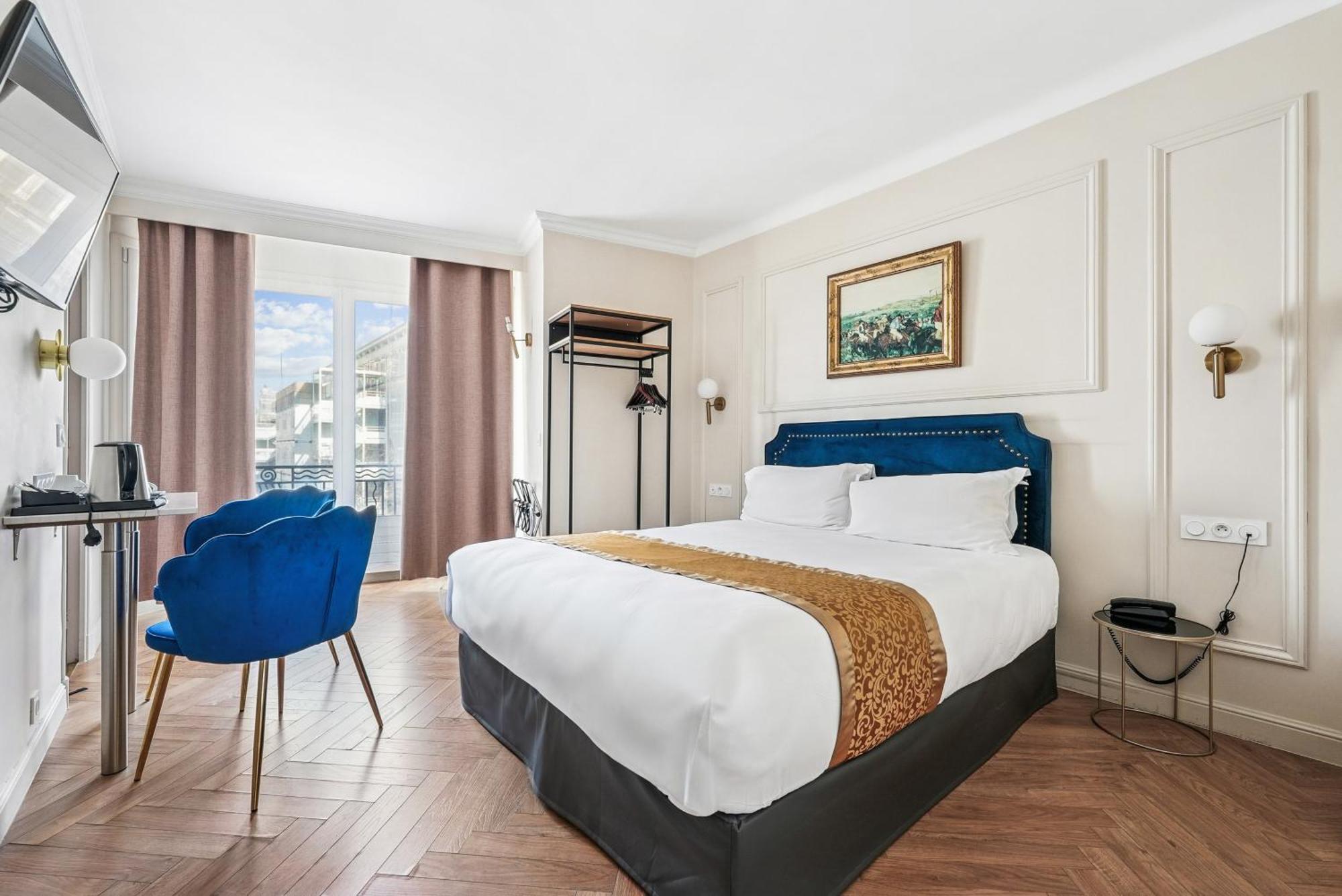 Le Clery Hotel 4*