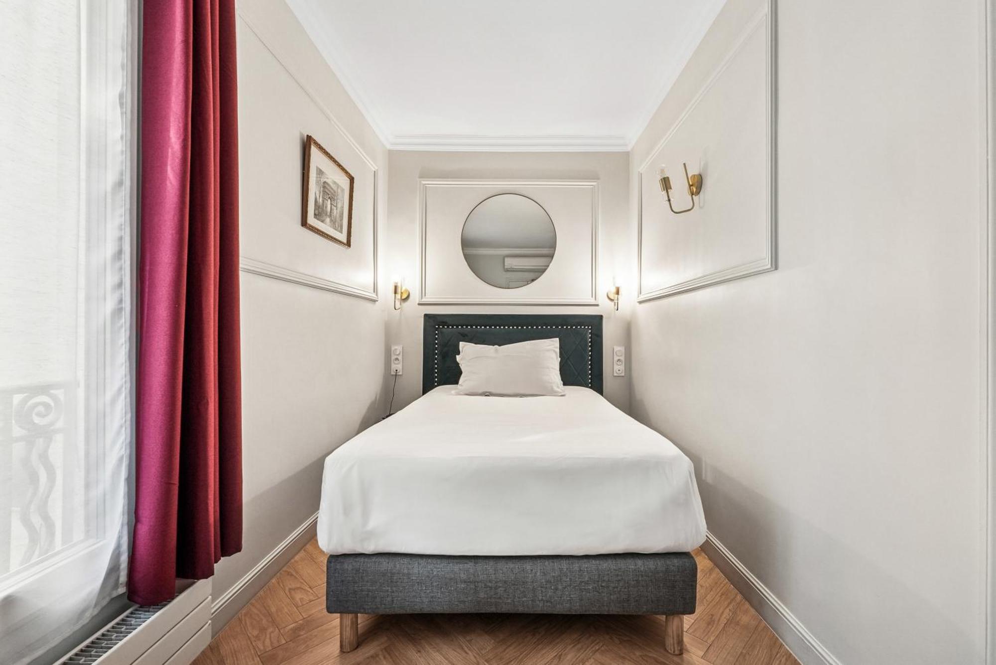 Le Clery Hotel Paris