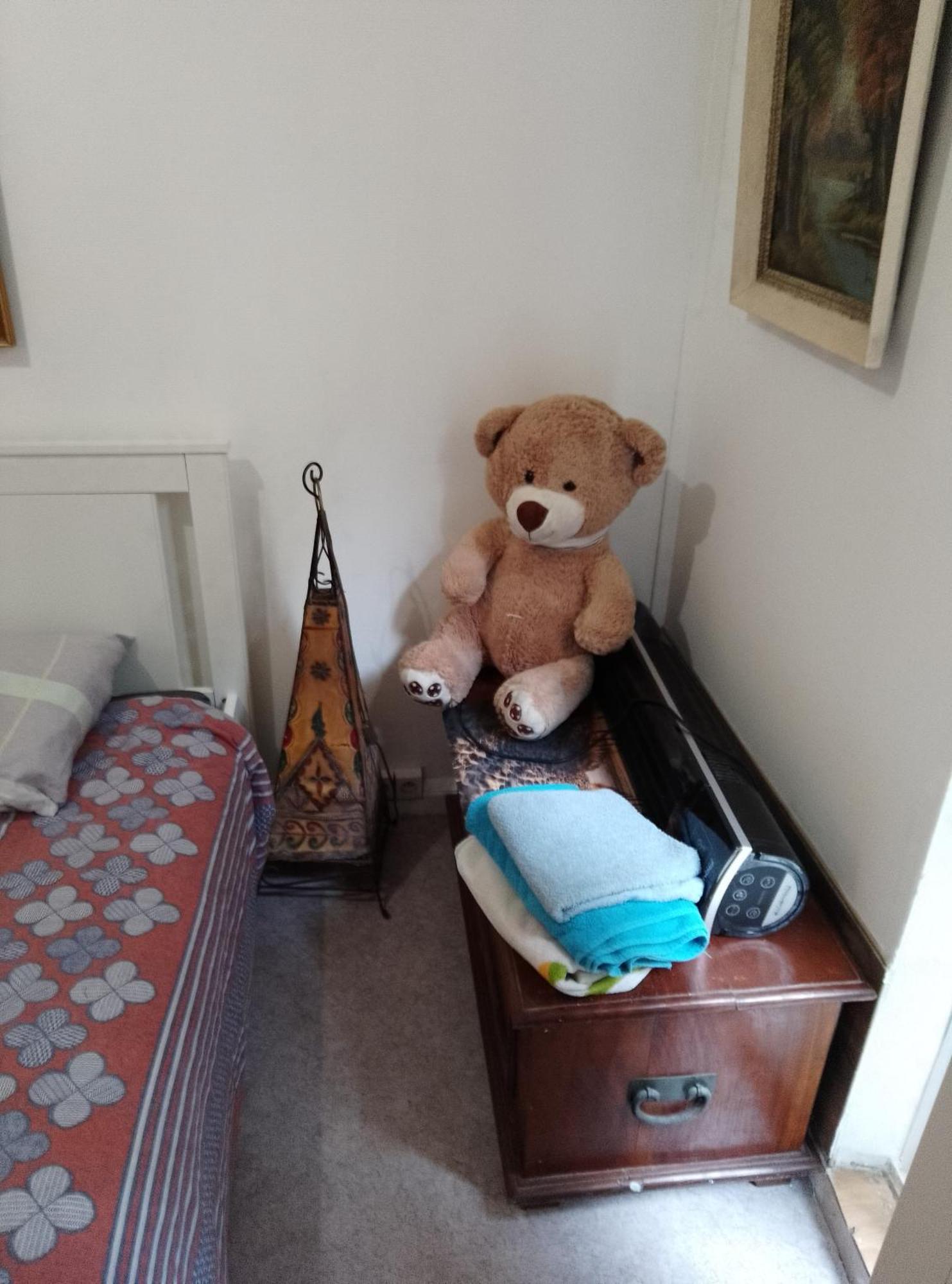 Guesthouse Familial Pour 2,3,4 Personnes De 44M2- Accessible Handic -Rez De Chaussee-Vues Sur Rue Et Patio Prive - Sejour, Chambre Separee-Cuisine,Salle De Bain,Lit Double Et Canape-Lit 2Pers-Entree De La Rue Berzelius-5 Minutes Du Metro Brochant-Lig *
