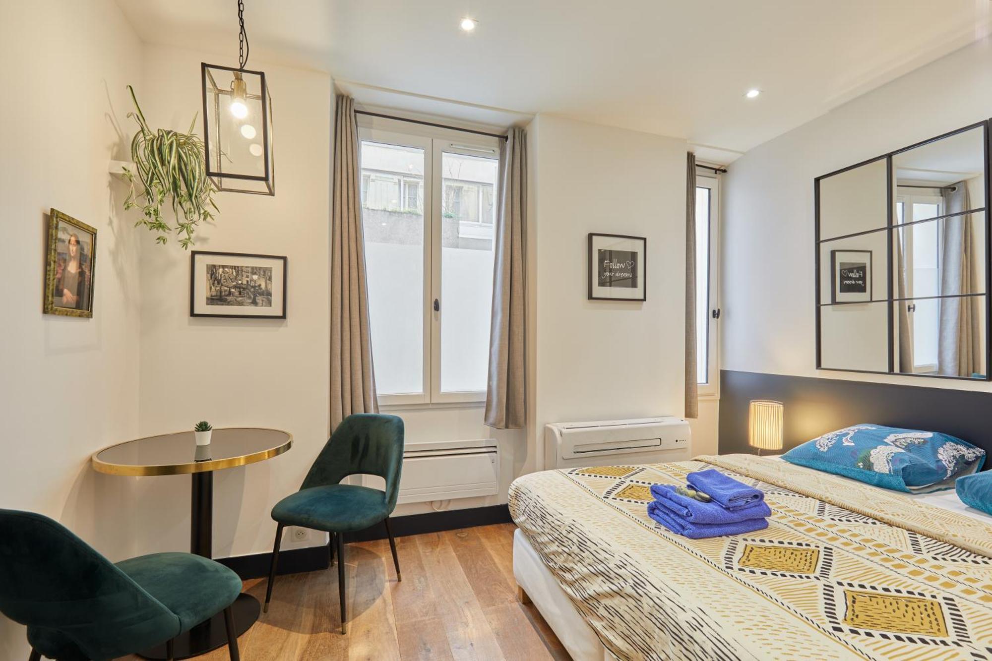 Apartamento Rent A - Alma Paris