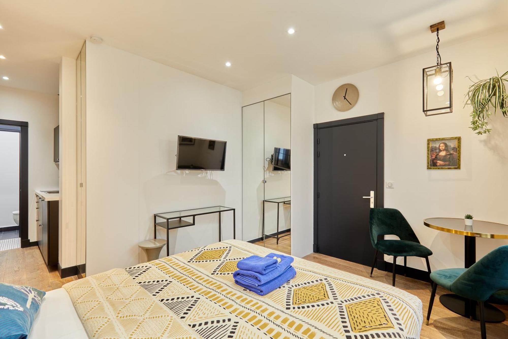 Apartamento Rent A - Alma Paris