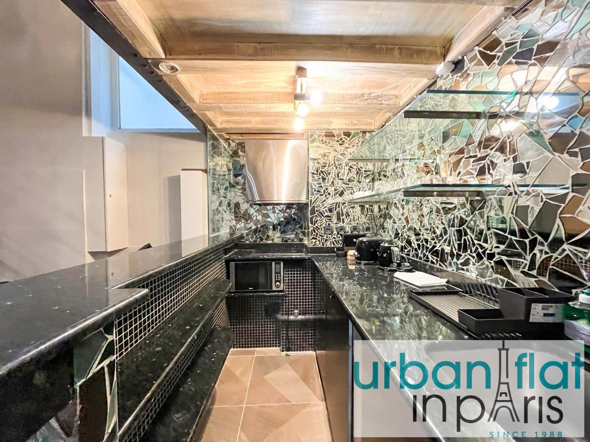 Apartment Urban Flat 09 - Stylish Triplex Champs-elysees *