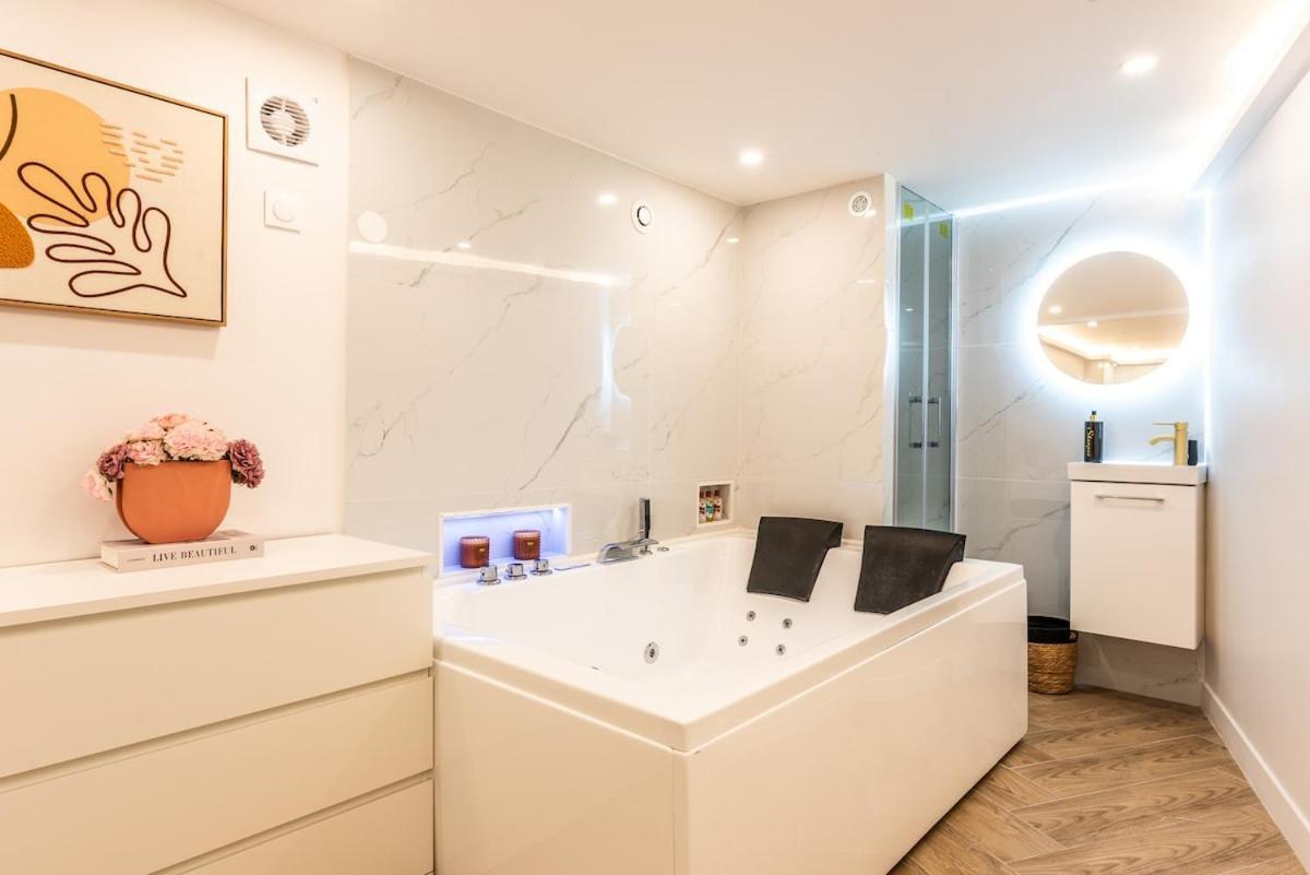 D'exception Avec Jacuzzi Et Ac - 6p Apartment *