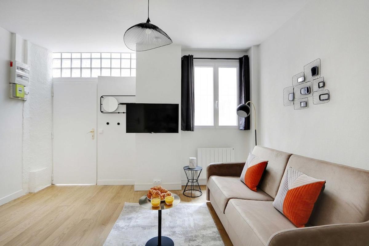 A0# Republic # Marais # 1bedroom # Paris03 # Ac