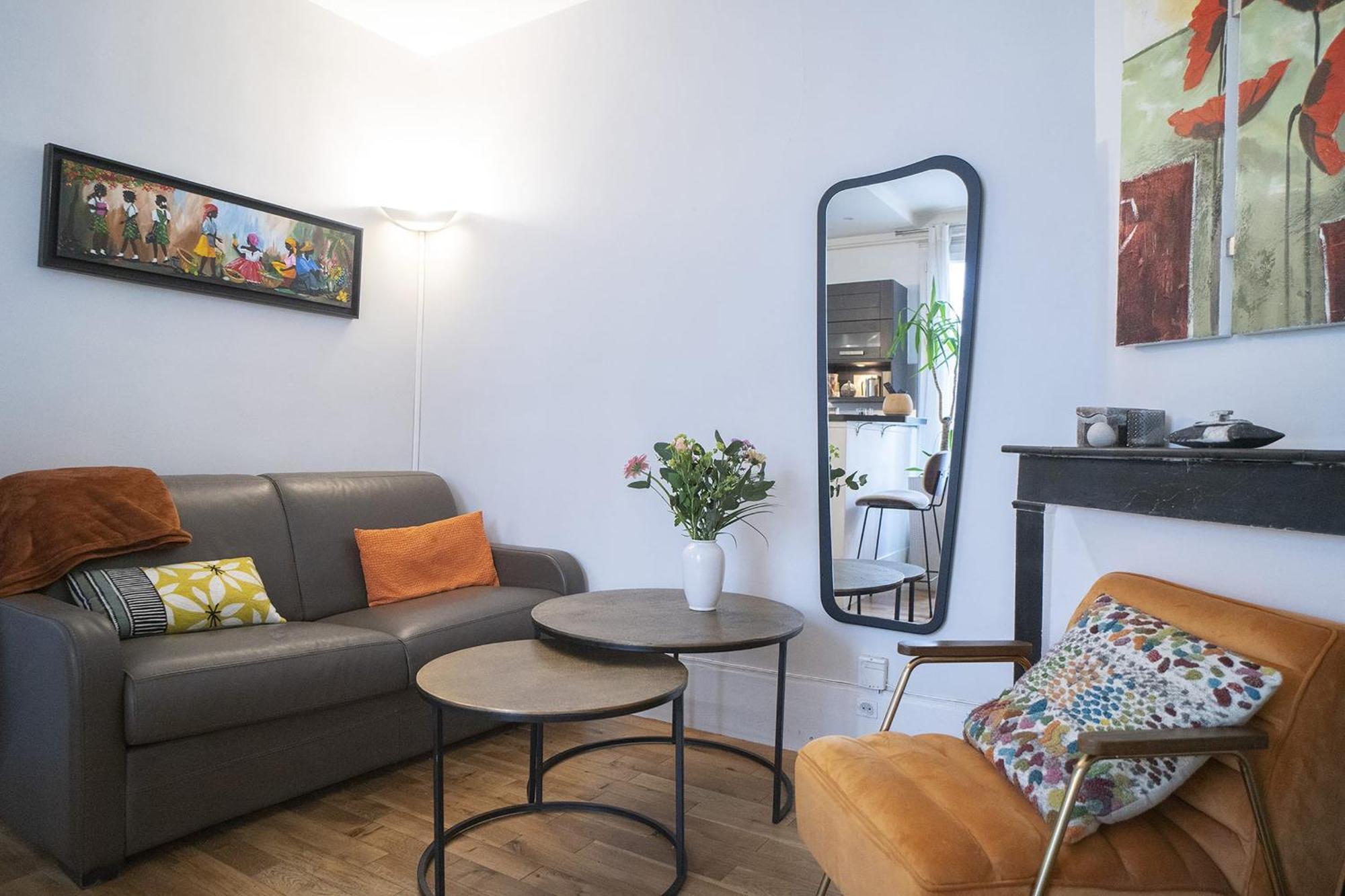 Cosy And Quiet In Apartment *