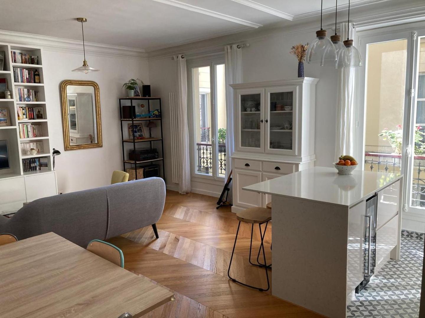 Bright In The Heart Of Le Marais * Paris