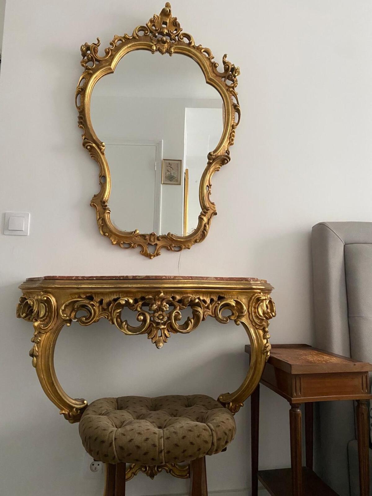 Apartment Au Coeur De Montmartre Paris