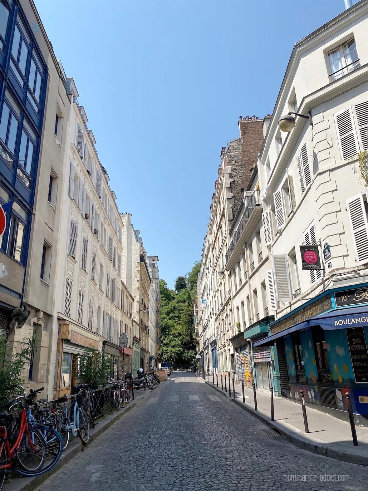 Apartment Au Coeur De Montmartre Paris