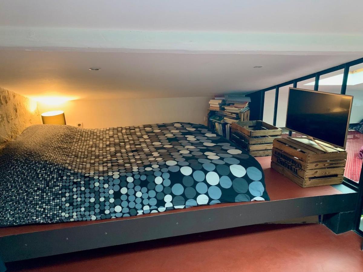Quiet Loft 70sq In Trendy 11th Area Apartment Paris