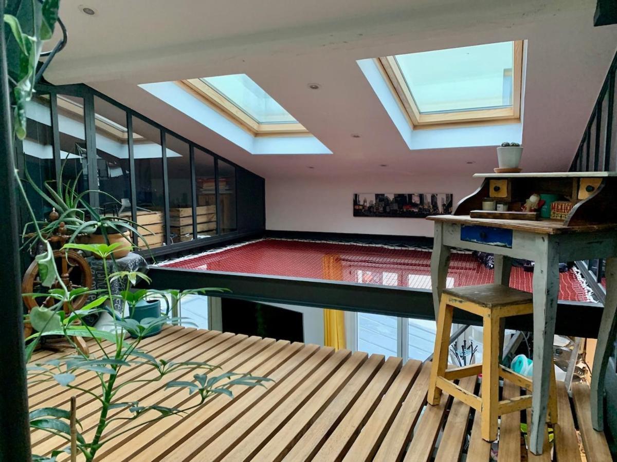 Quiet Loft 70sq In Trendy 11th Area *
