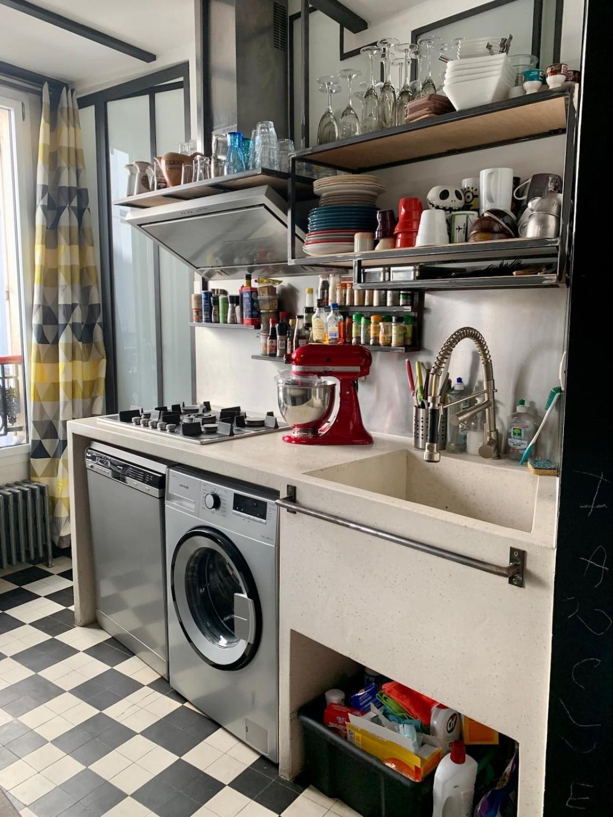 Quiet Loft 70sq In Trendy 11th Area Apartment *