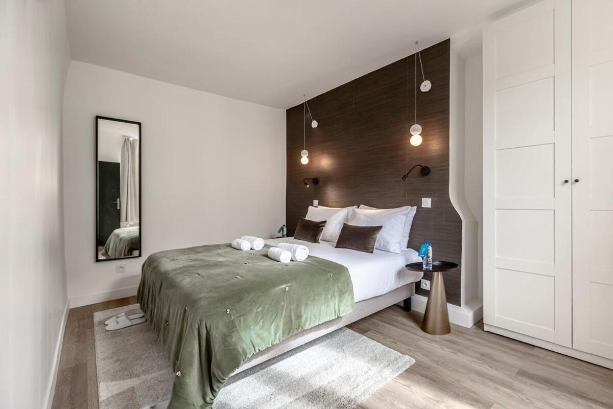 Apartment 42#opera #louvre #paris02 #2bedrooms #ac *