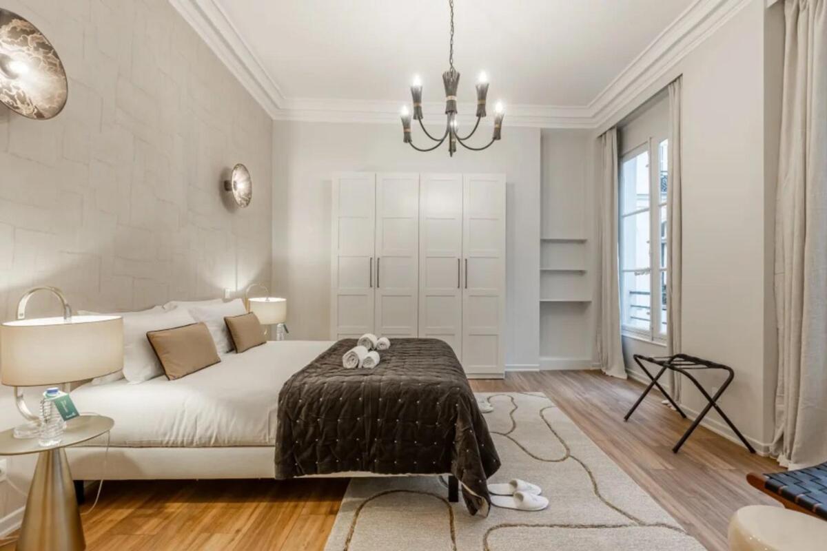 21#opera#louvre#paris02#2bedrooms#ac *