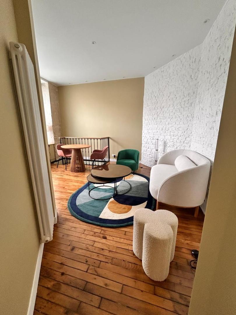 Apartment Parisian In The Latin Quarter's Heart *