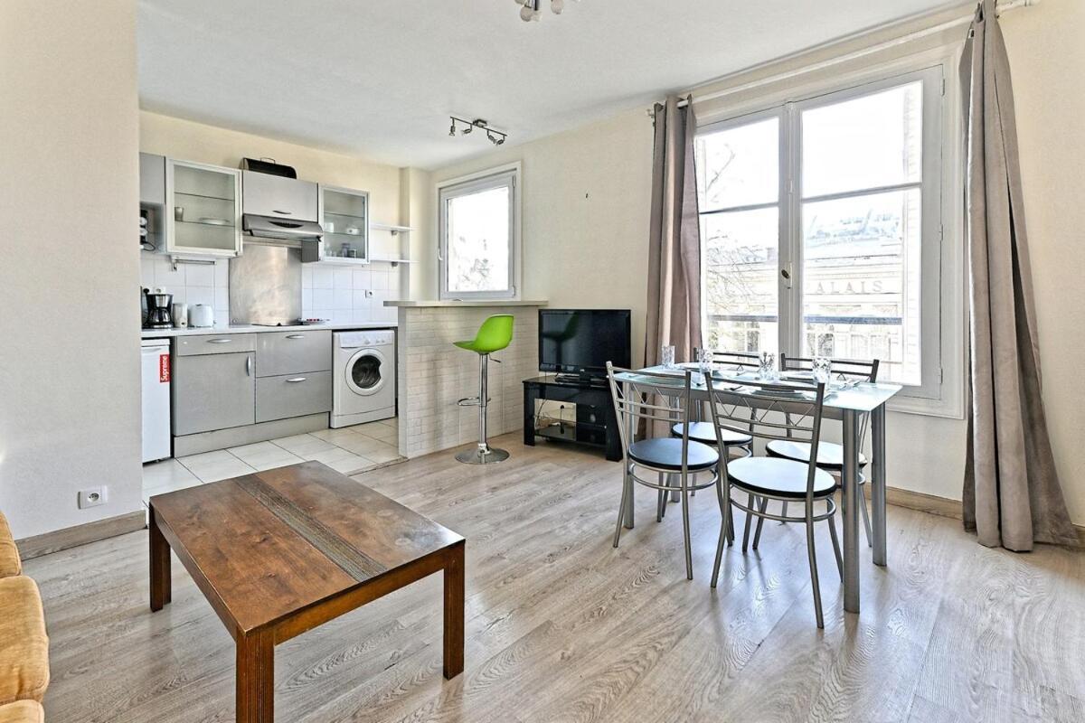 Avenue Du Maine - Iii Apartment Paris