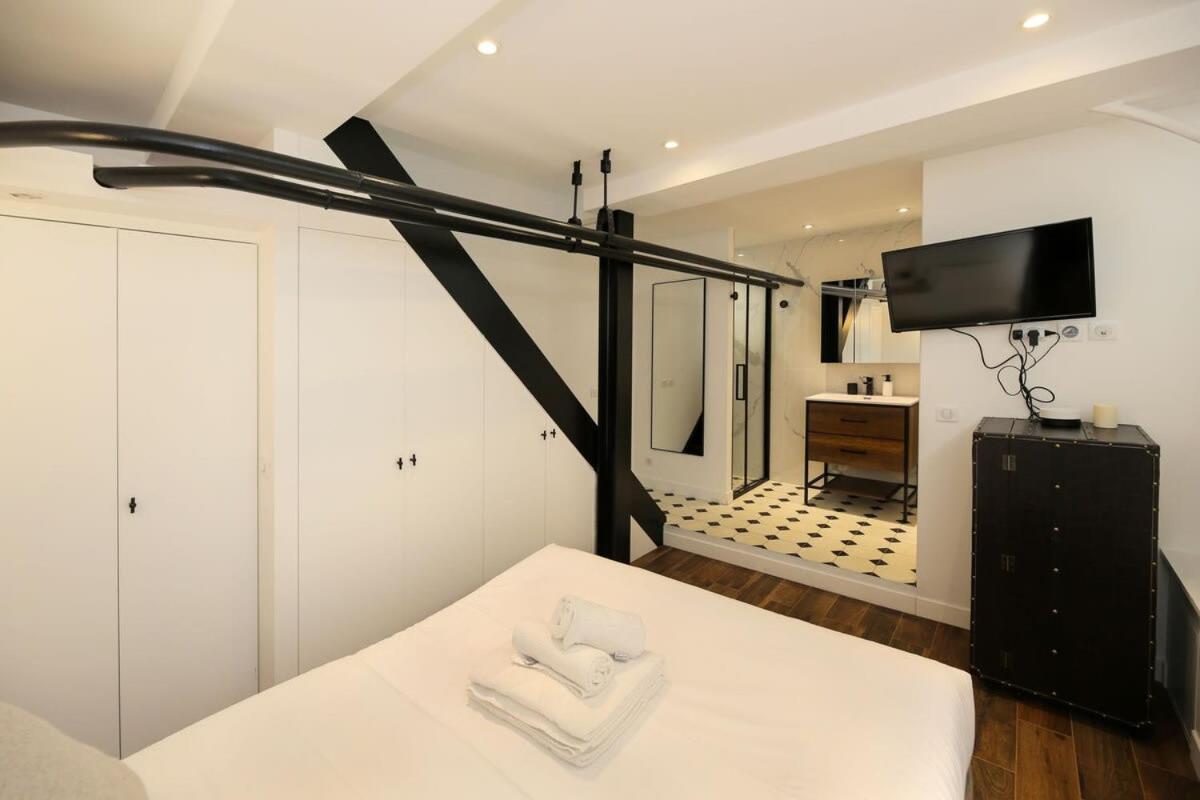 Proche Des Celebres Puces De 4p Apartment
