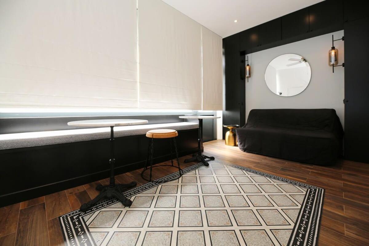 Apartment Proche Des Celebres Puces De 4p *