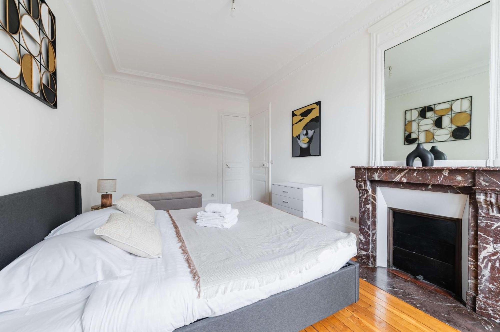 Apartment 3 Pieces Au Coeur Du 19e - 4p Paris