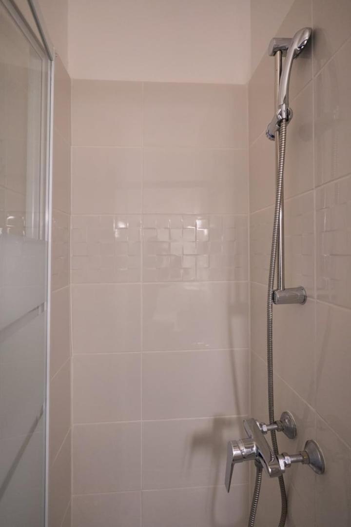 Bright 1br Parisian Retreat Italy Square | By Airnest Apartment