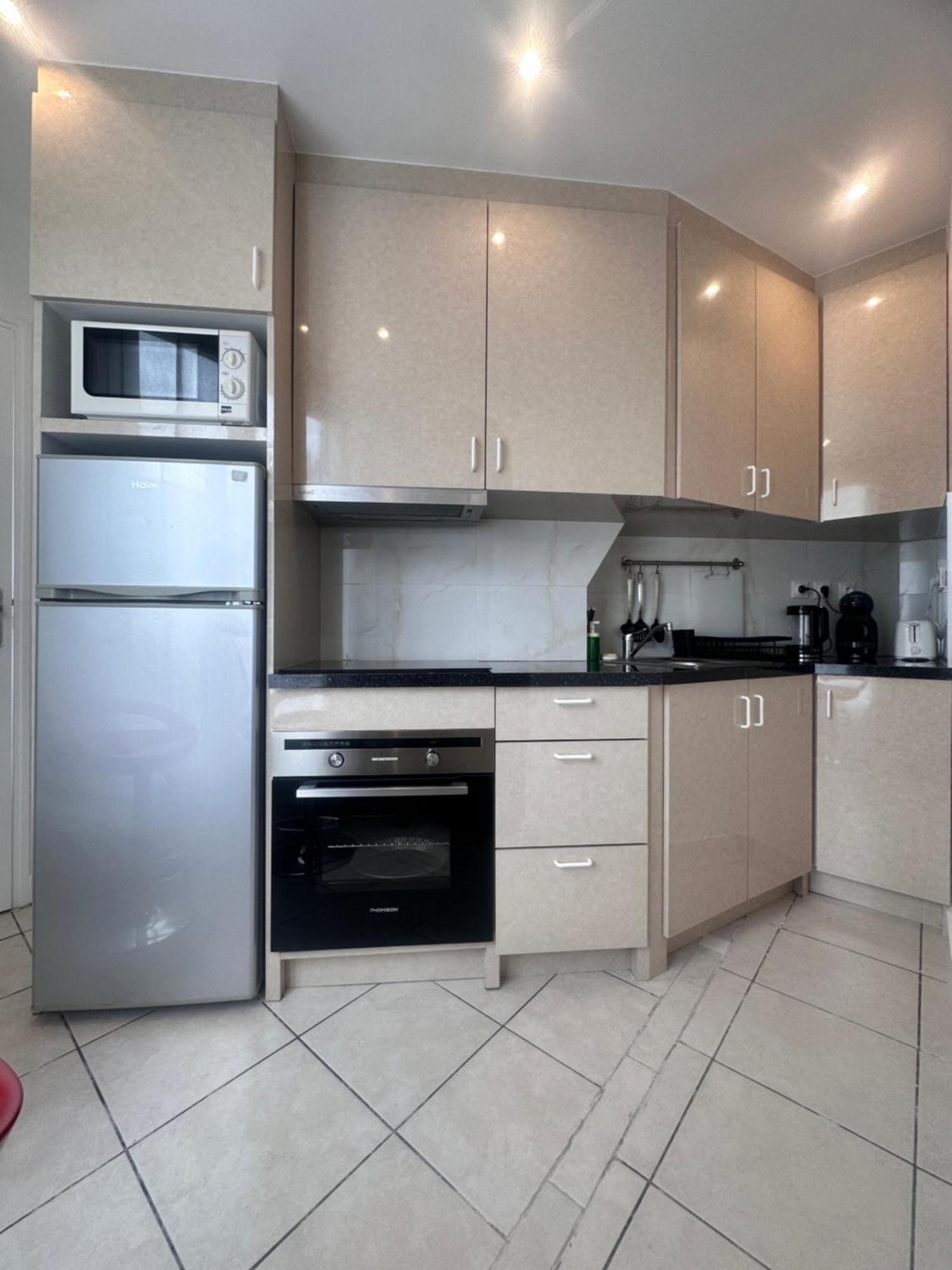 Apartment Belleville Paris