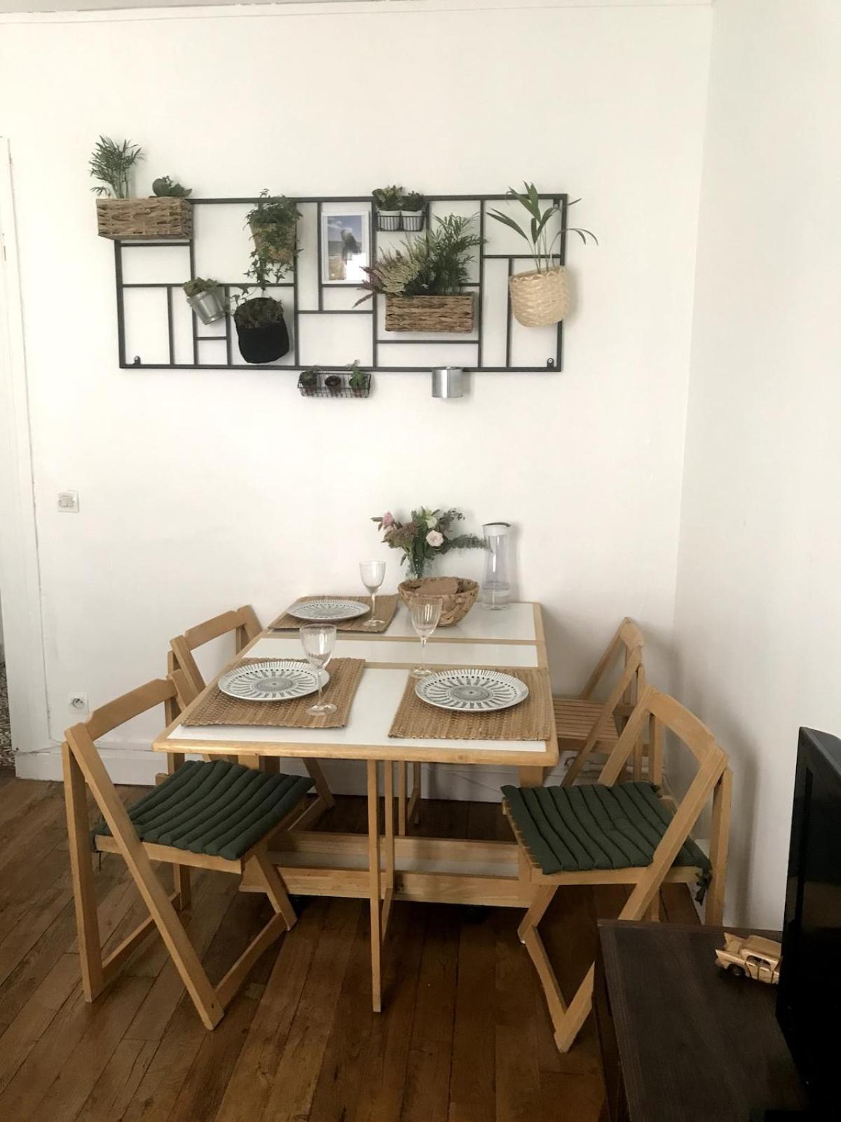 Charming 3-room Apartment, Center