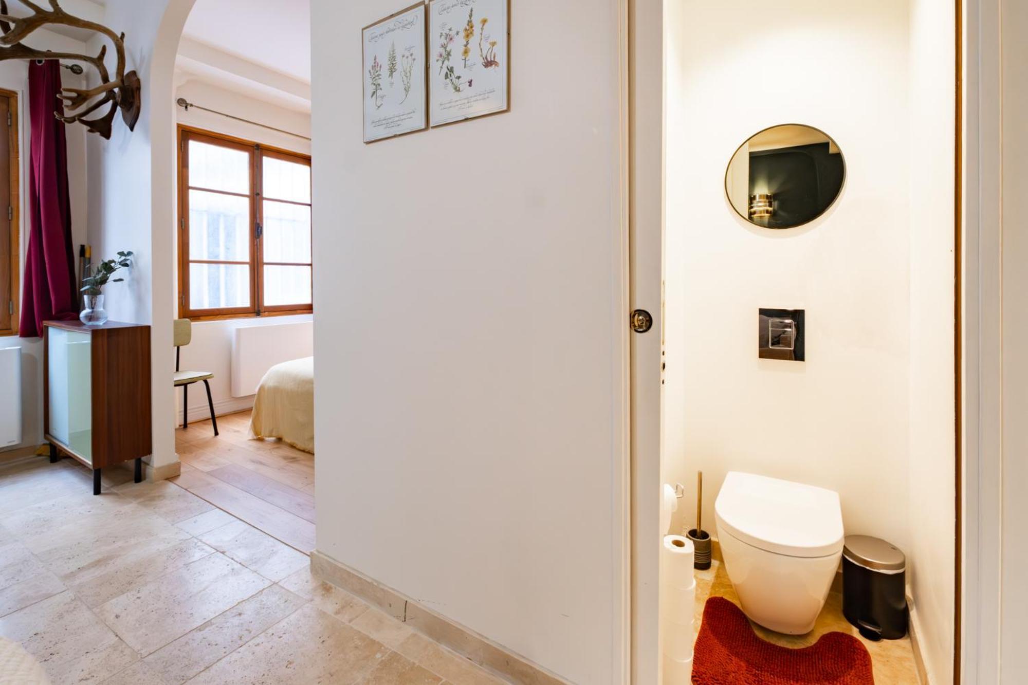 Modern Place In Sacre-coeur Apartment Paris