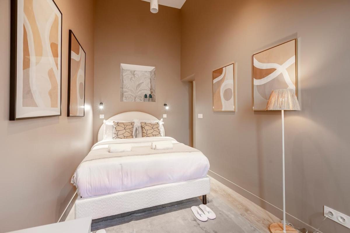 Apartment A43 Republic # 1bedroom # Marais # Paris03 # Ac *