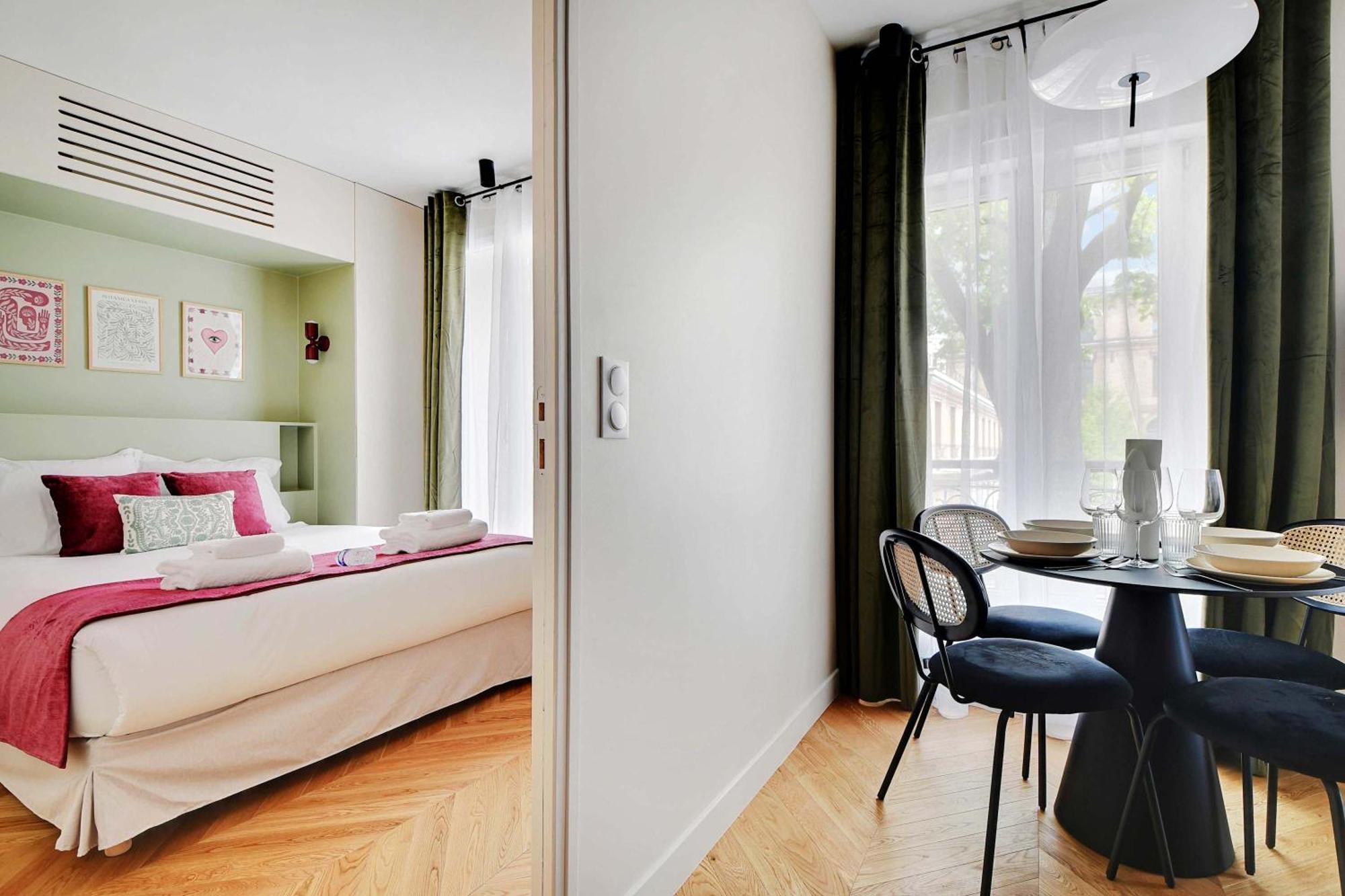 Apartment Entire Near The Eiffel Tower